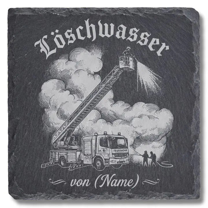 Schiefer Moment Untersetzer mit Feuerwehr-Drehleiter Gravur im Engraving-Stil freigestellt auf weissem Hintergrund