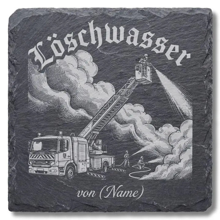 Schiefer Moment Untersetzer mit Feuerwehr-Loeschwasser-Gravur auf weissem Hintergrund freigestellt