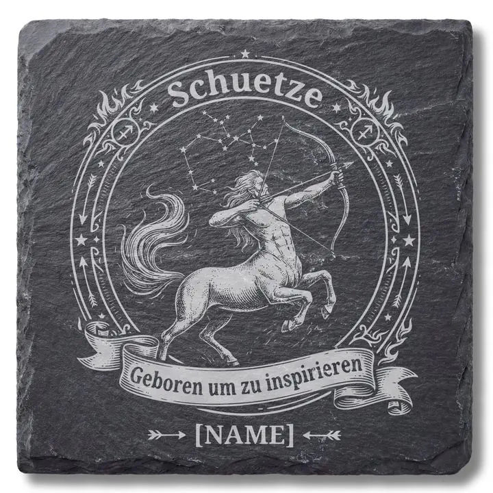 Schiefer Moment Untersetzer mit Schuetze-Sternzeichen Gravur auf weissem Hintergrund freigestellt