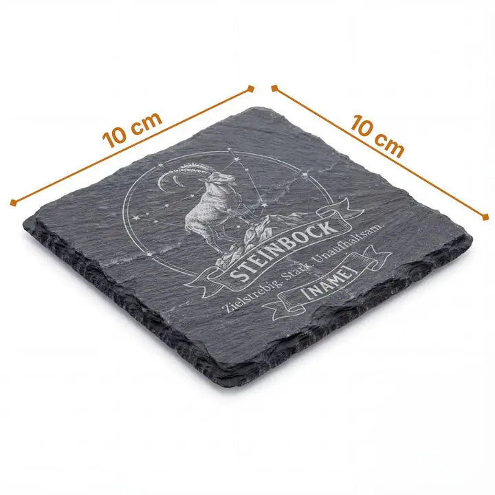 Schieferuntersetzer Steinbock-Gravur mit Massangaben 10 x 10 cm auf weissem Hintergrund